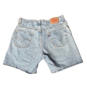 Vintage Women’s Levi’s Medium Wash Denim Jean Shorts